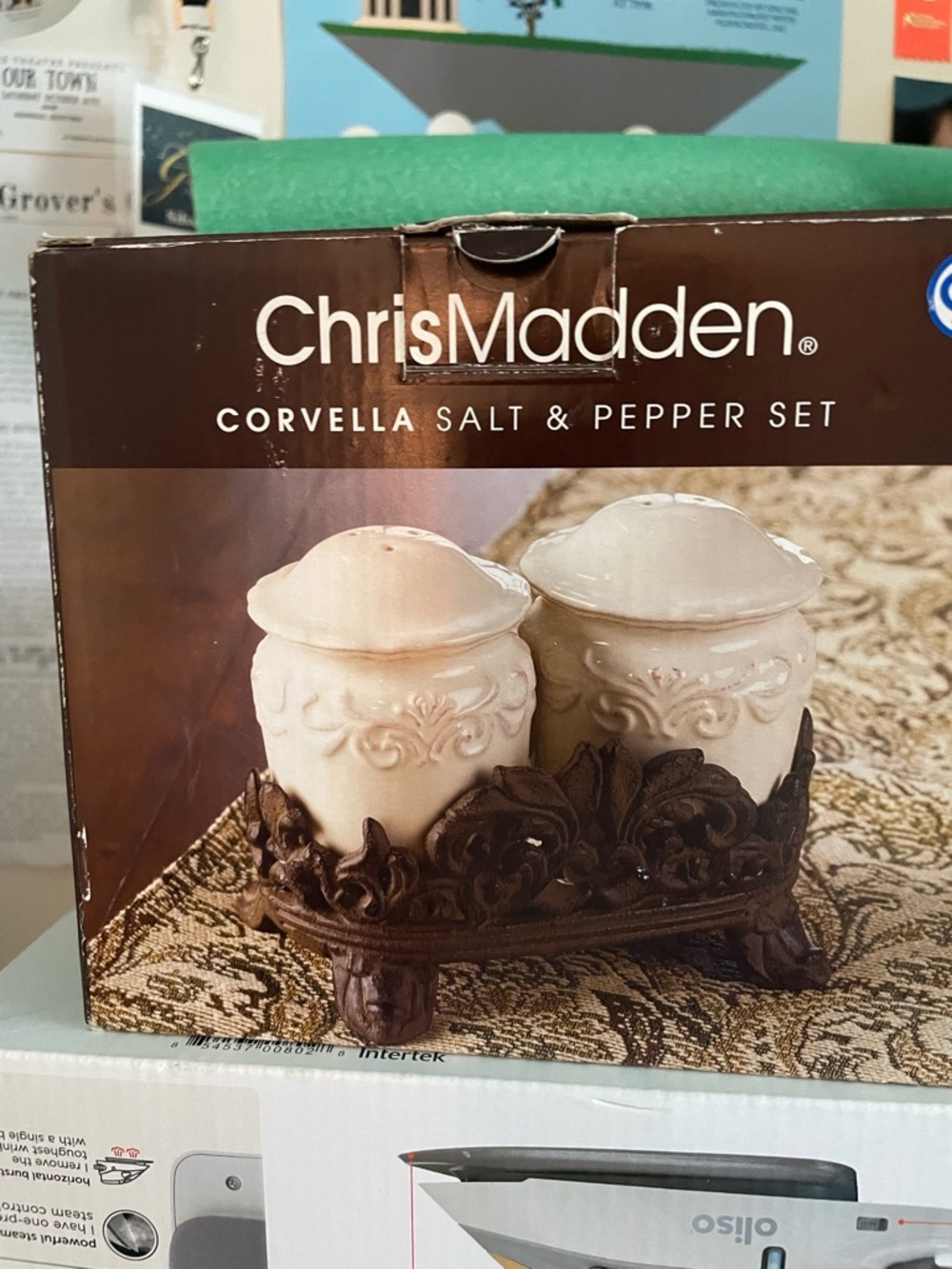 Chris Madden Corvella Cream Salt & Pepper set in Metal Stand NEW